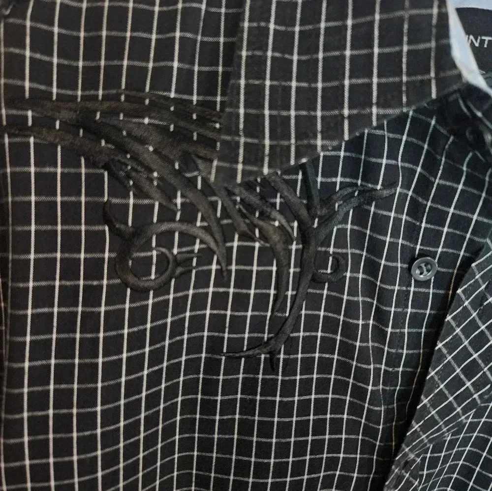Plaid Long Sleeve Shirt XL Untouchable Man Casual Wear